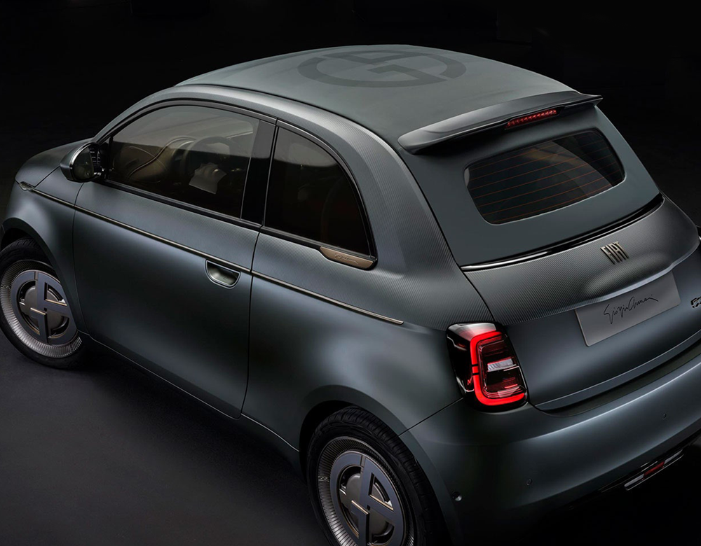 Fiat 500 erhält ein sexy Armani-Makeover mit Leder